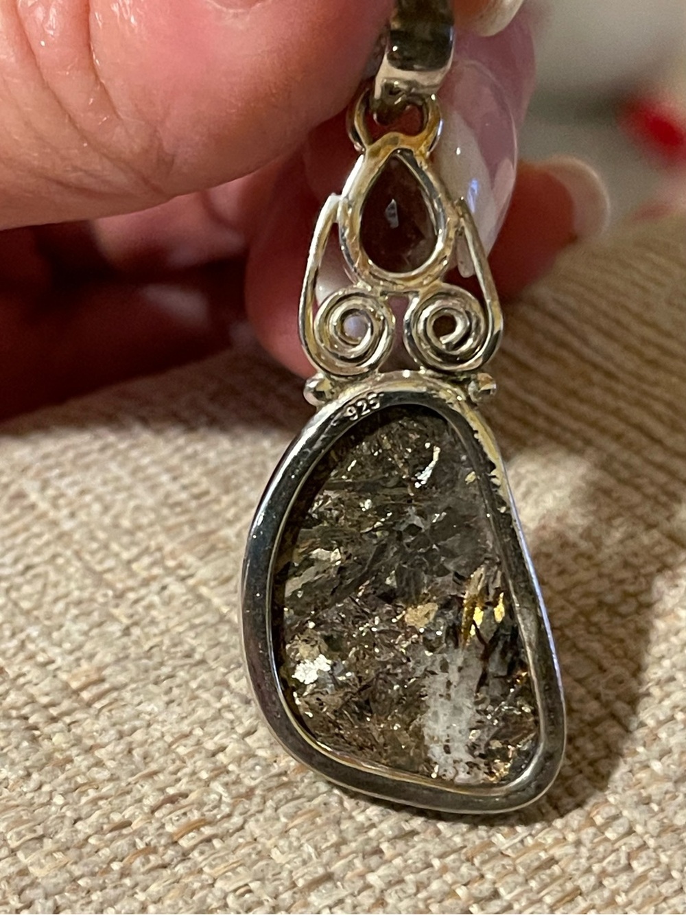 925 Sterling Silver Brown Goldstone Pendant Necklace with Smoky Accent - Picture 4 of 7